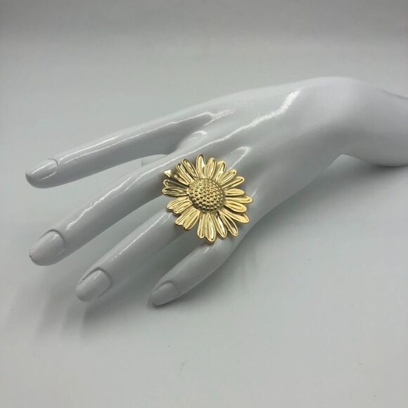 18K Gold Plated Women's Sunflower Finger Ring Open Back Floral Jewelry Bold Chic - Picture 3 of 10